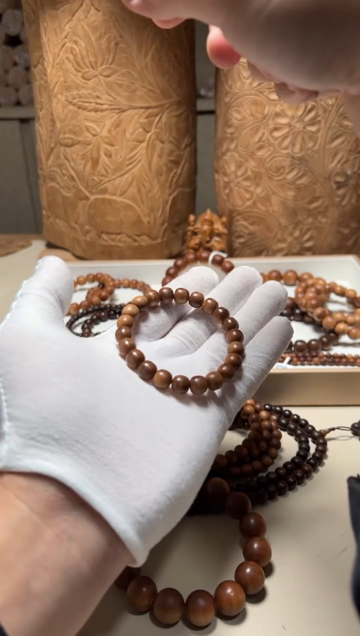 【闪购商品】檀香木手串/手链8.5x9横纹黑肉单圈