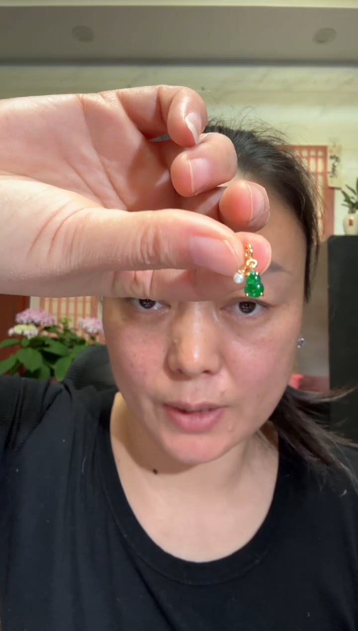 颈饰银S925镶嵌翡翠00005118