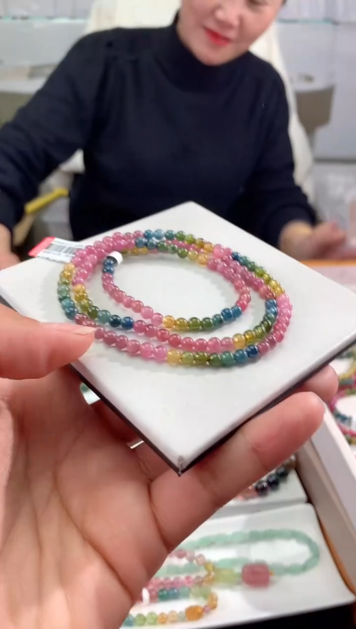 【闪购商品】碧玺手串未镶嵌多样性发一条