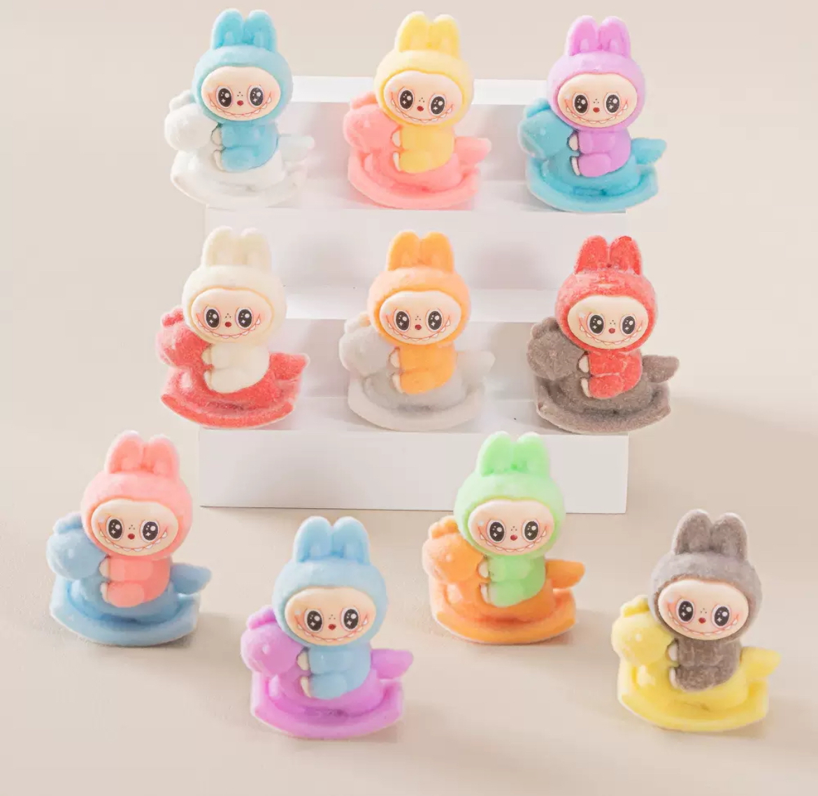 植绒摇摇马拉布布