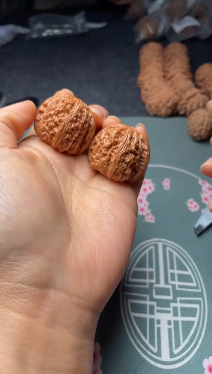 把件文玩核桃w5  白狮子   35尺