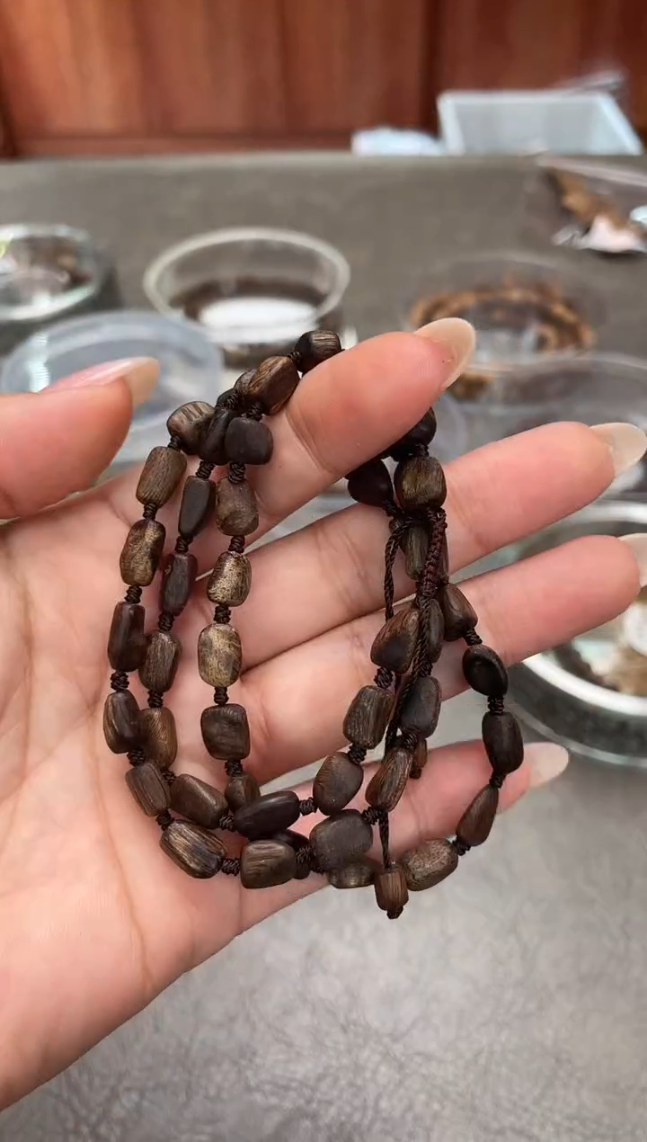 手串沉香36号沉水文莱多样性发一条