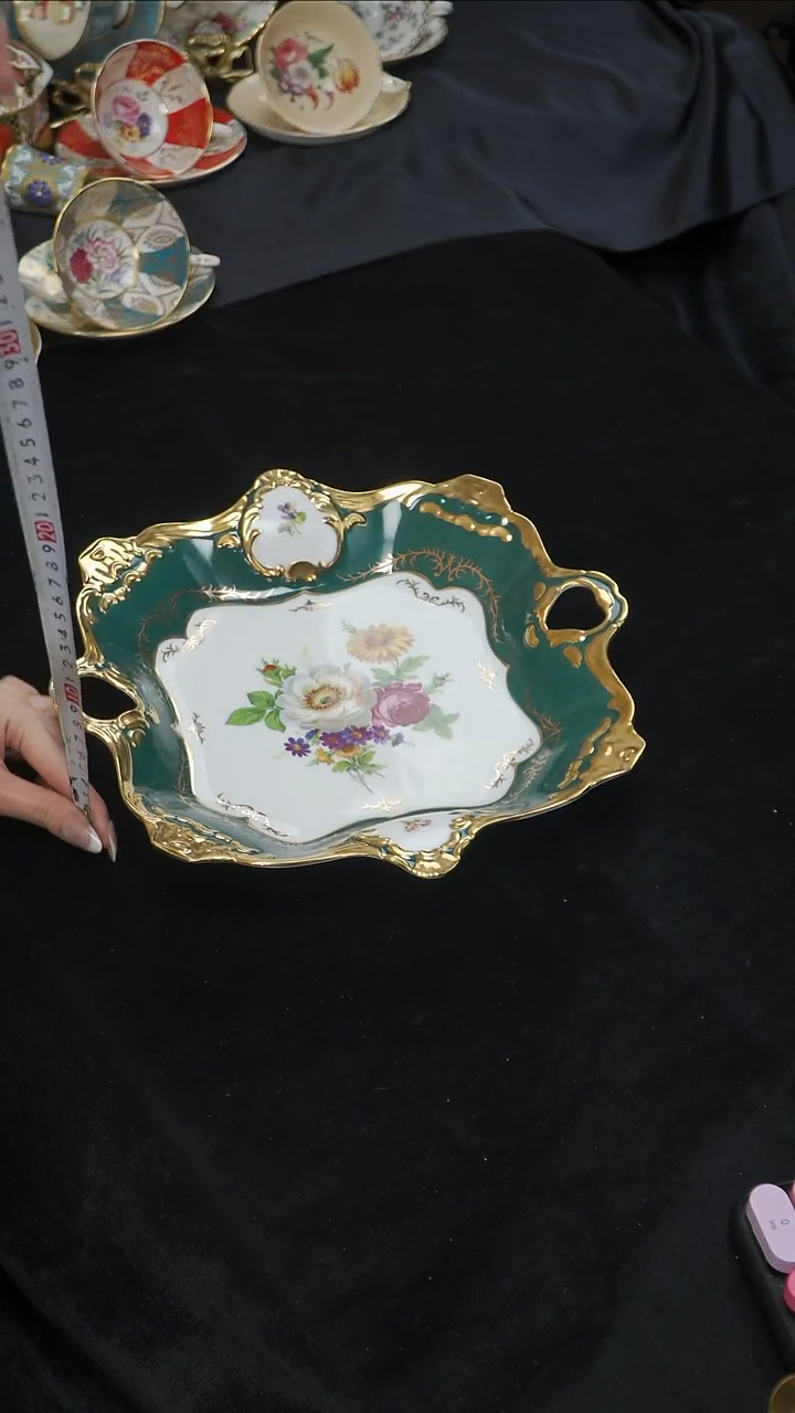 骨瓷婷婷中古器物如图所示119