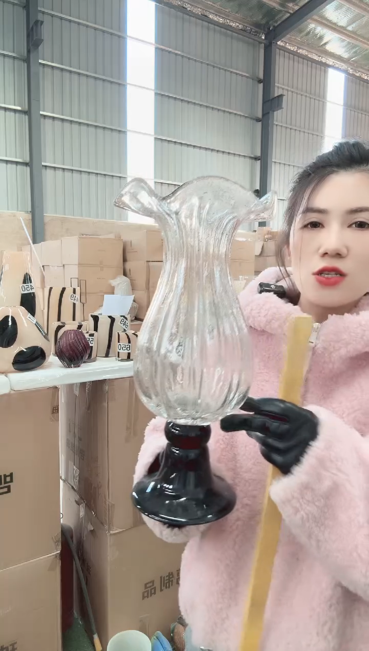 031直播玻璃花瓶