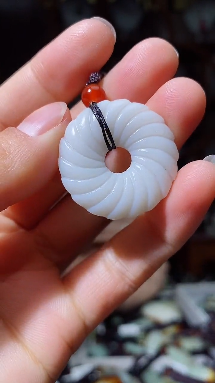 【闪购商品】和田玉挂件未镶嵌1