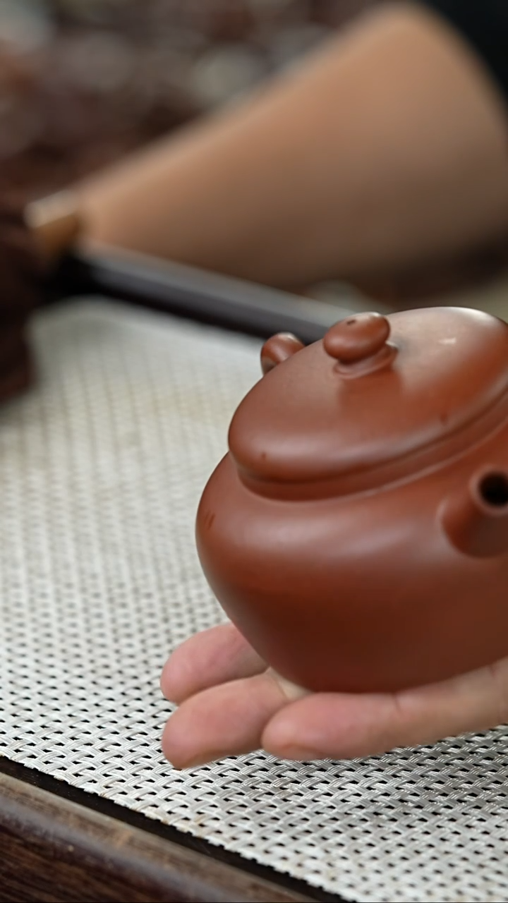 【闪购商品】紫砂茶壶@@XH8984金秀芳扁柿