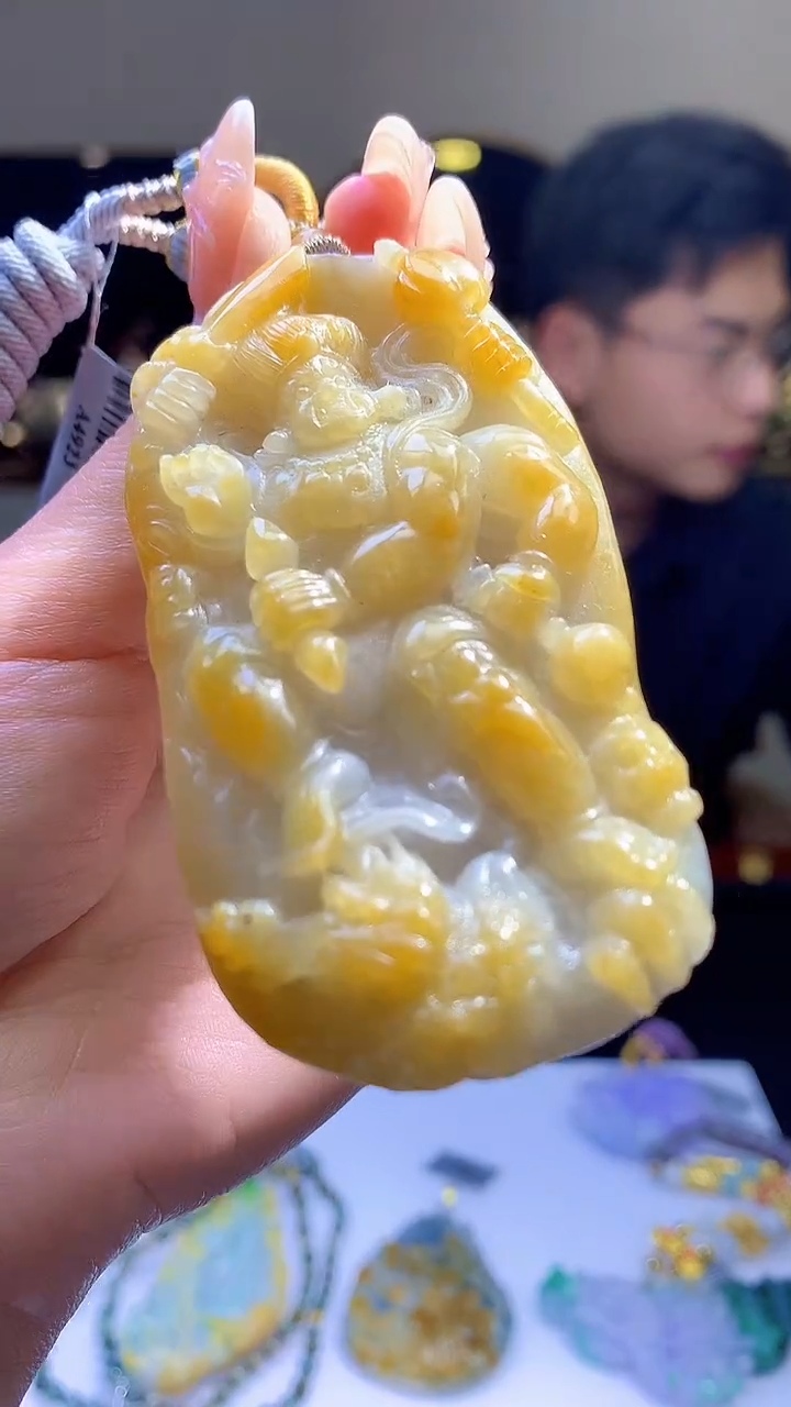 【闪购商品】定制翡翠未镶嵌8003jj-毛货挂件52