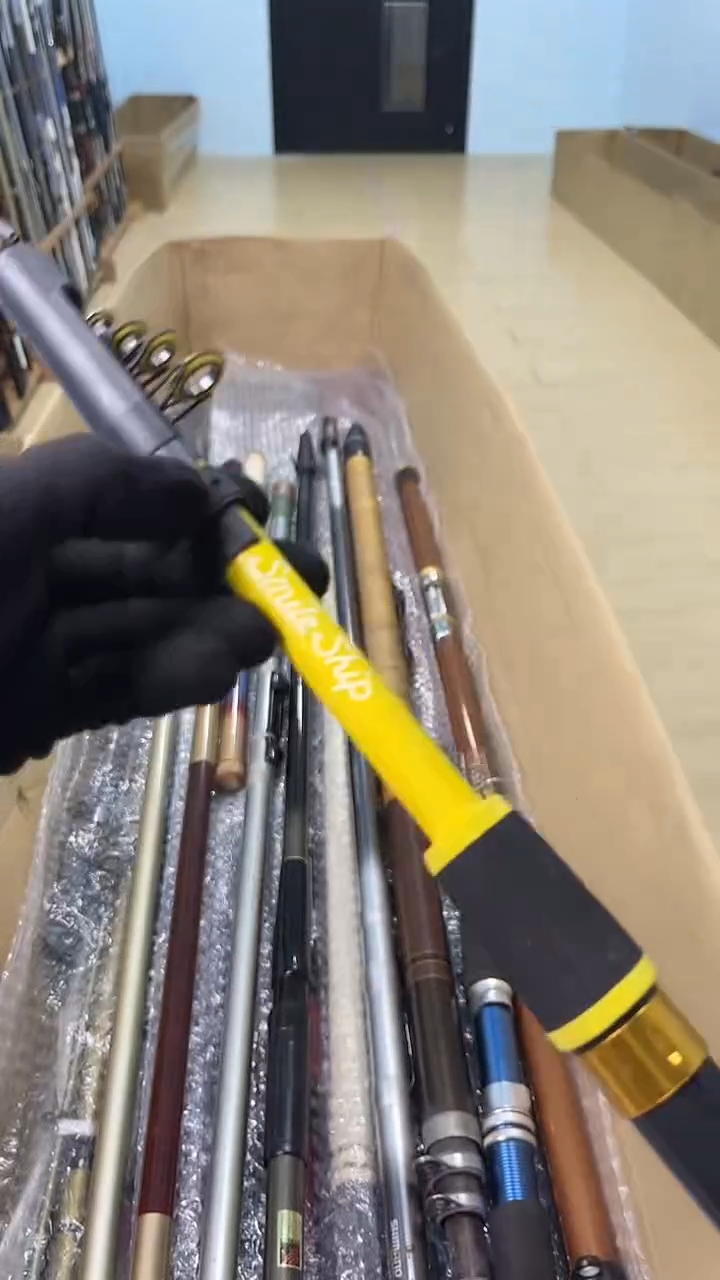 用****9孤品微瑕疵，以直播间讲解为准，+10元，发顺丰，慎拍。