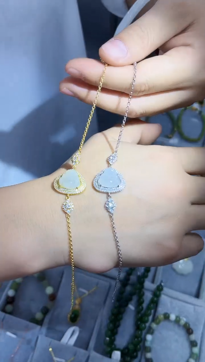 【闪购商品】和田玉手链银S925镶嵌123多样性发其一