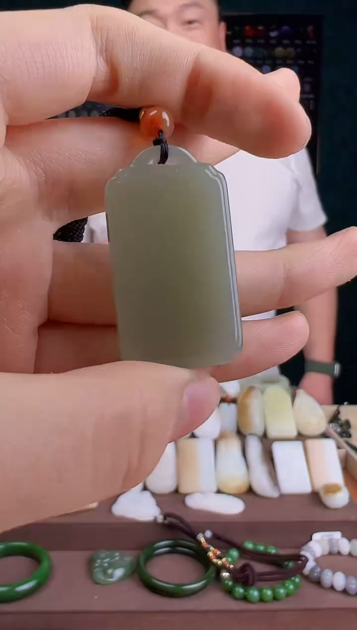 【闪购商品】和田玉颈饰未镶嵌ZZ 拍一发一 多样性发货