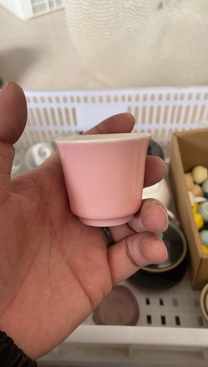 杯子瓷无运费险有瑕疵的摄影的产品有使用过的痕迹有点脏介意勿拍