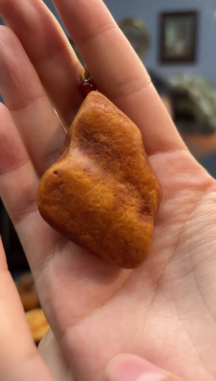 琥珀颈饰未镶嵌吊坠