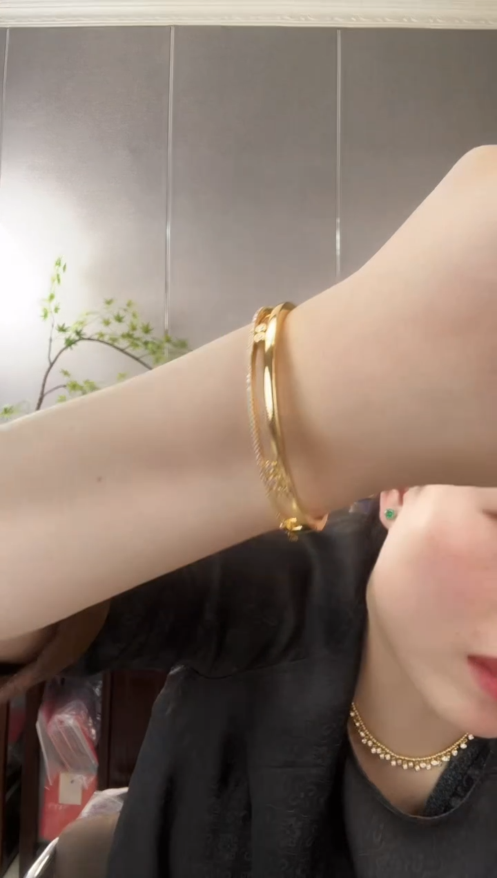 主播定制链接金色镂空款手镯