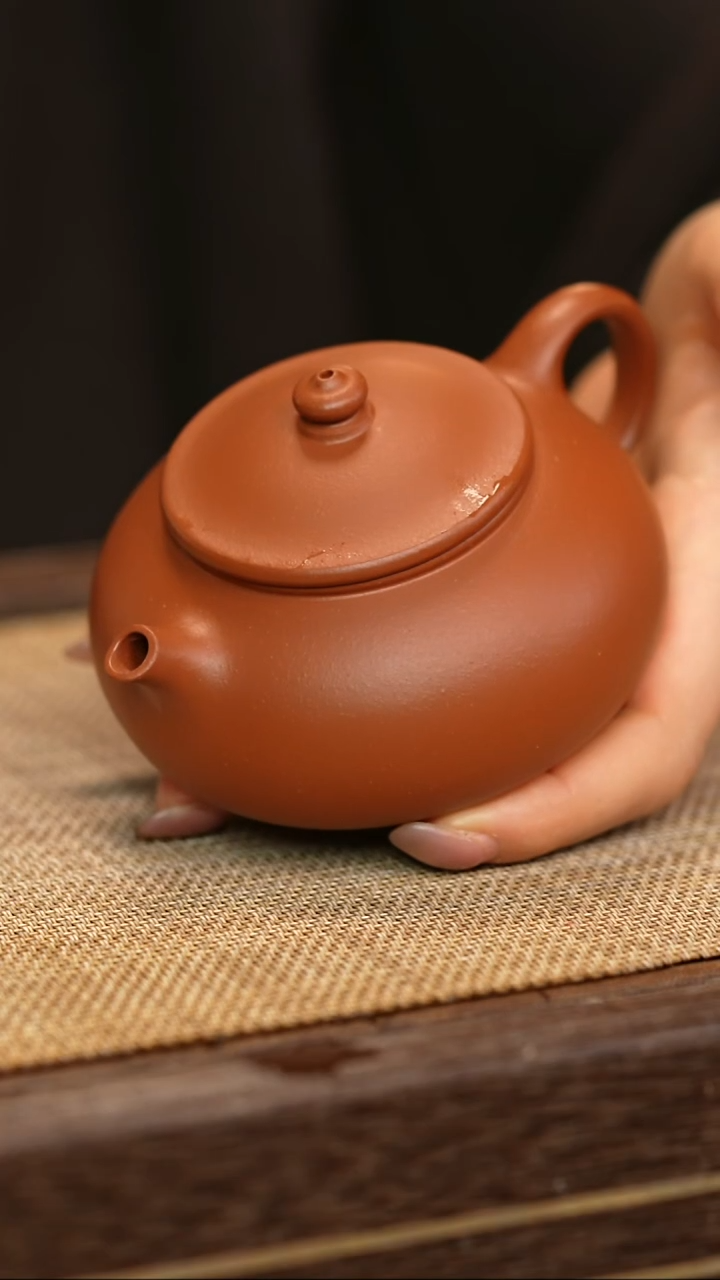 茶壶紫砂小煤窑朱泥 鱼趣140cc