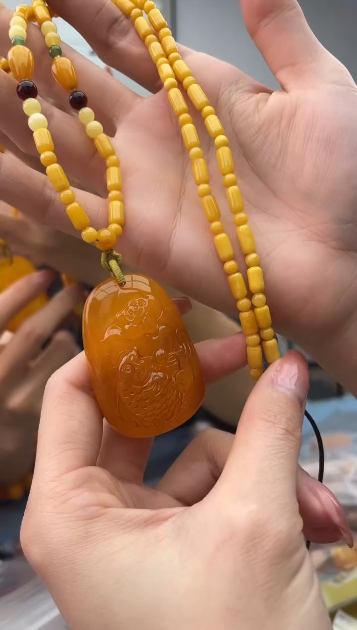 【闪购商品】蜜蜡珠宝奇石未镶嵌假一罚十022