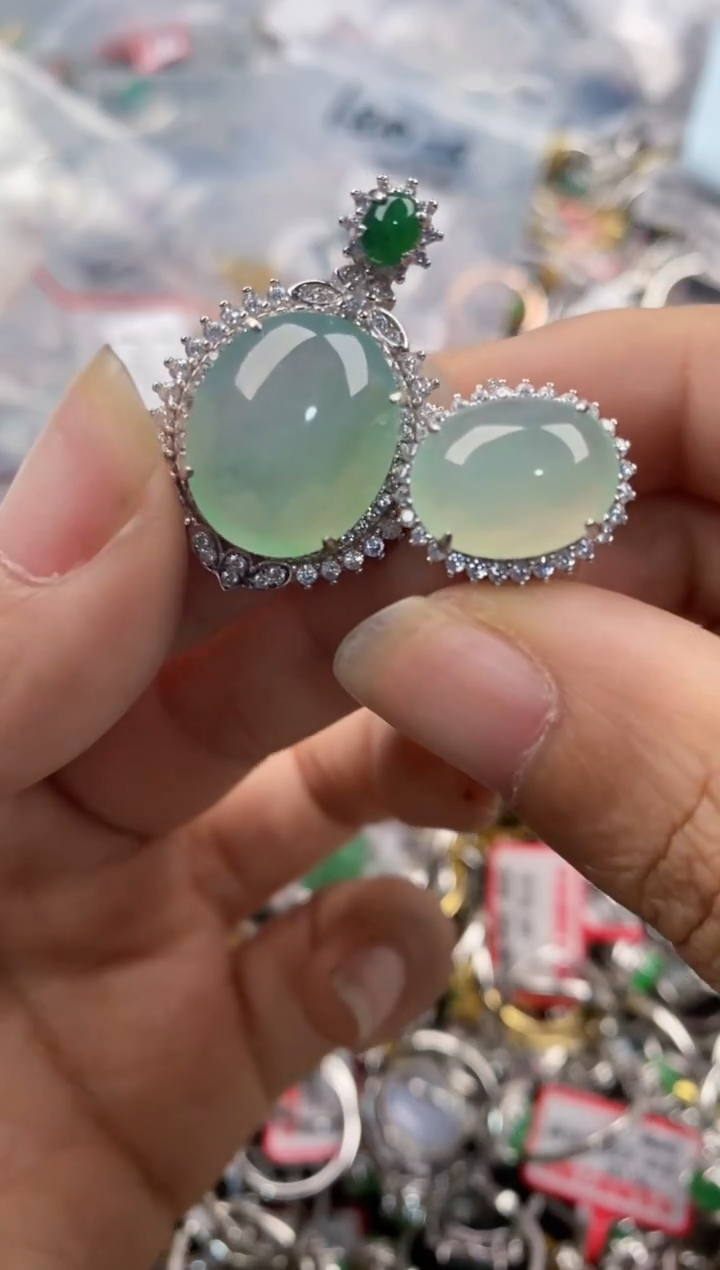 银S925镶嵌戒指翡翠222              2