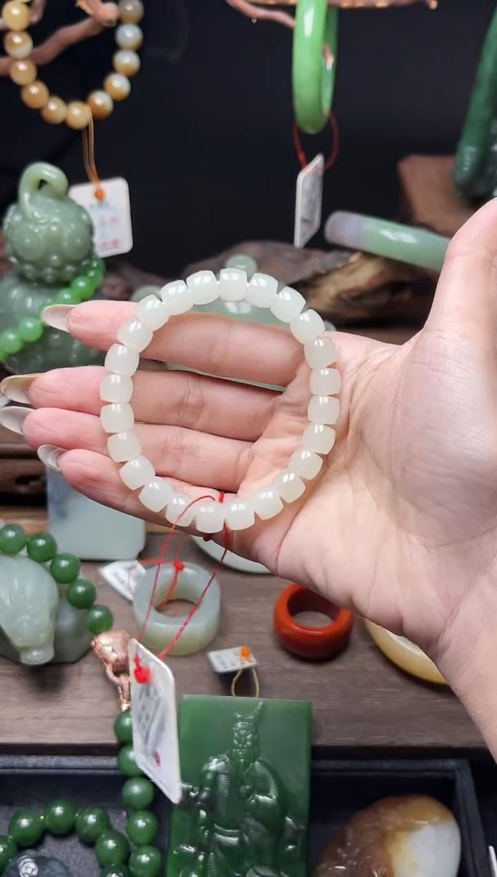 手串未镶嵌和田玉卡9若羌黄口料白玉 极限弧9010863