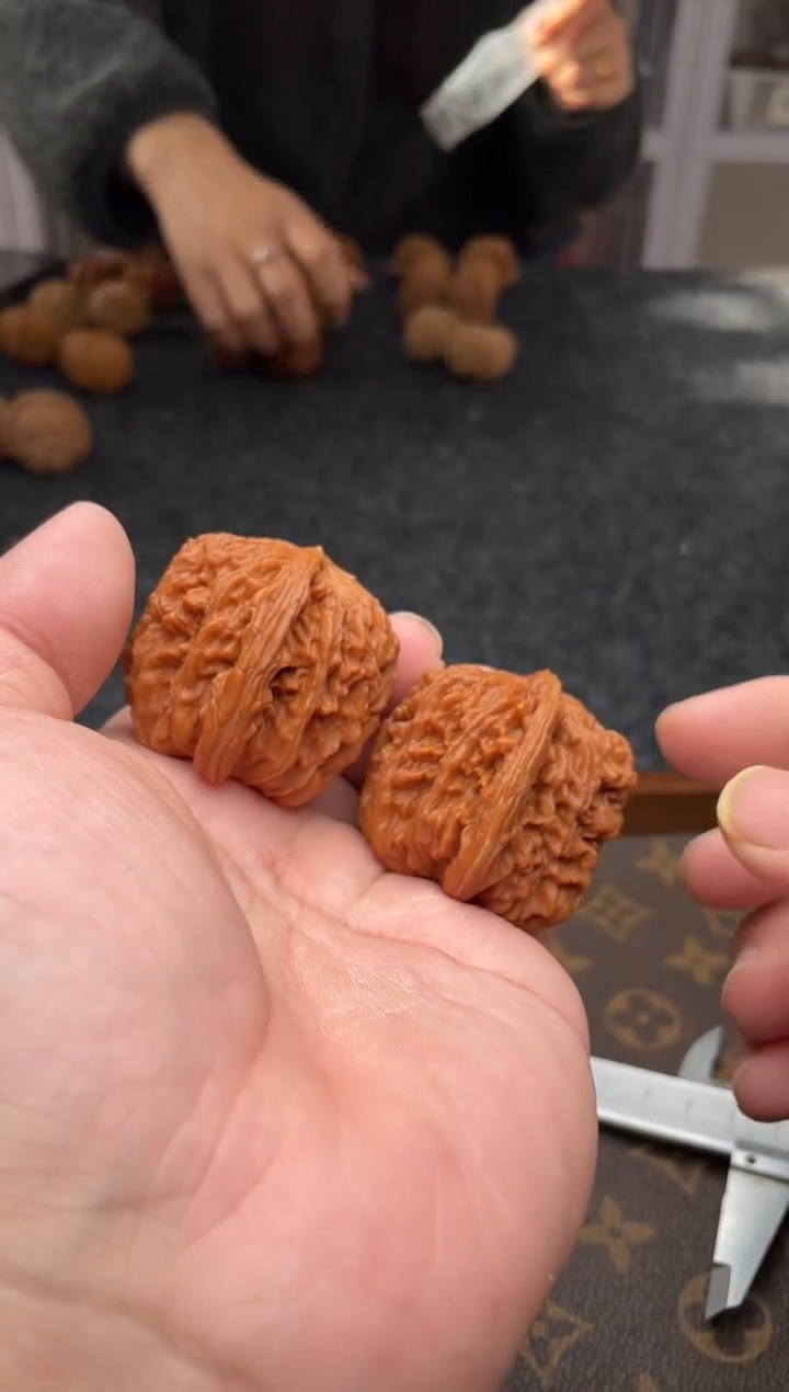 把件文玩核桃B115号44尺四座楼