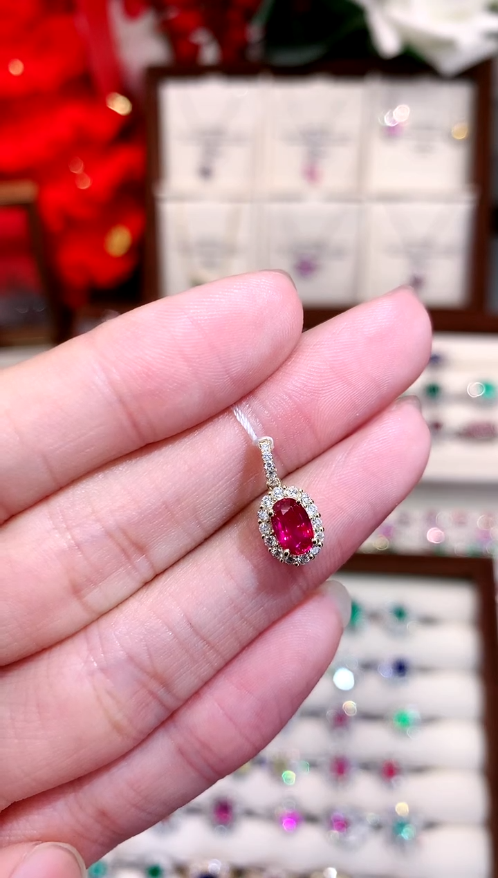 【闪购商品】红宝石吊坠18K金镶嵌0.74ct/天然宝石/七天无理由