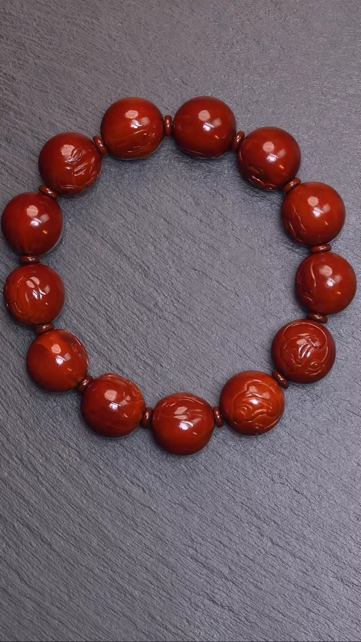 【闪购商品】橄榄核吊坠薄意雕正圆光珠无相佛