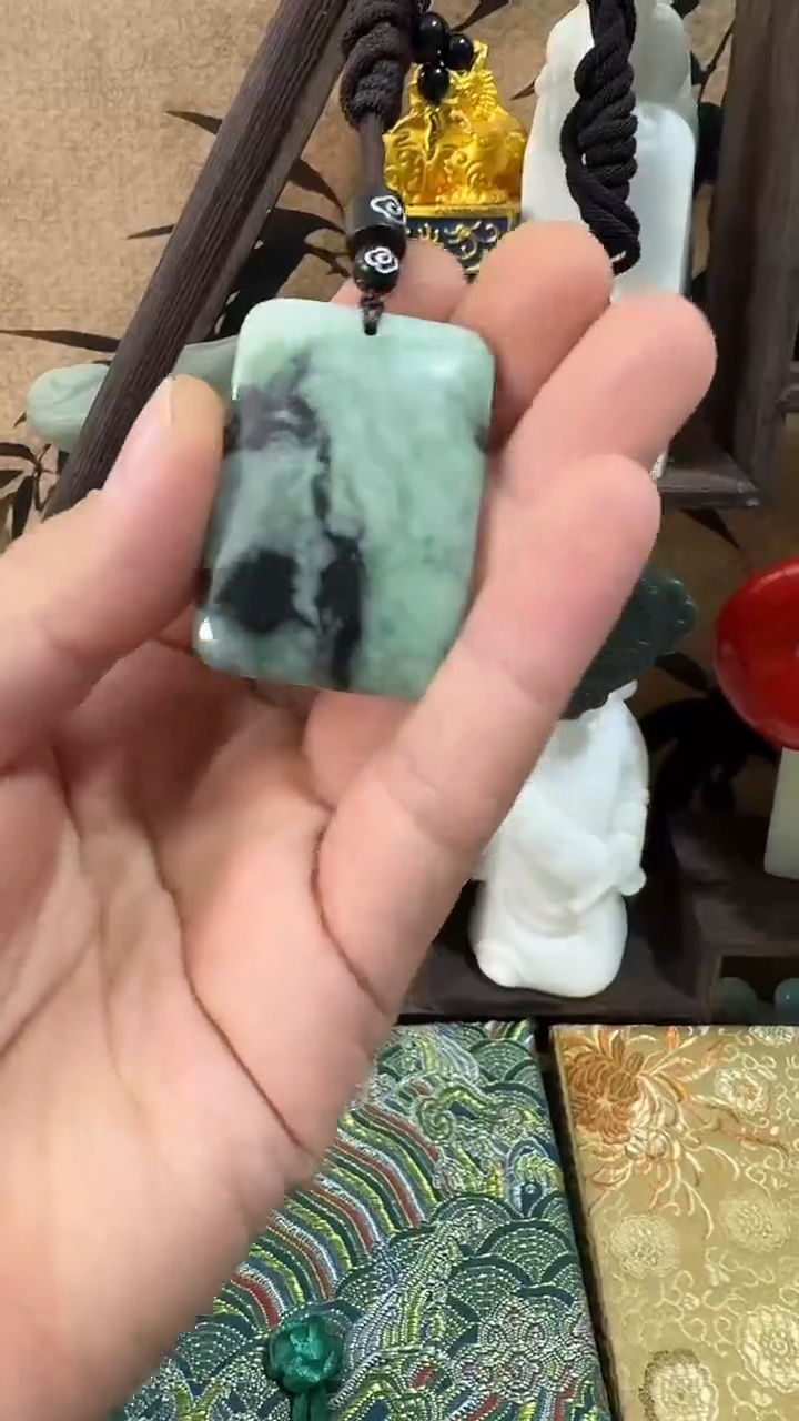 未镶嵌石英质玉笔搁切么 无事牌