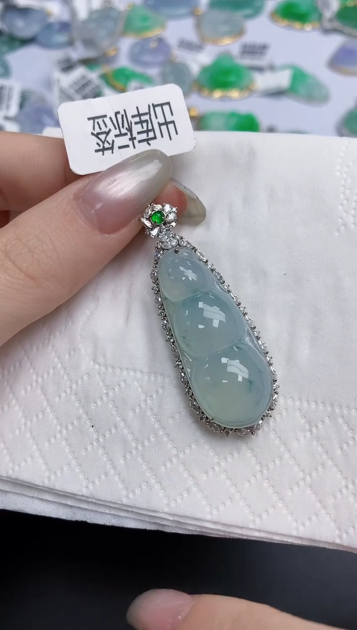 【闪购商品】翡翠颈饰18K金镶嵌天然缅甸翡翠A货