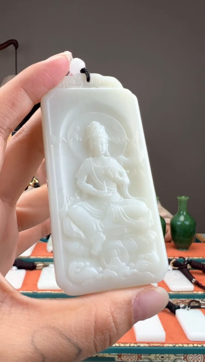 【闪购商品】和田玉颈饰未镶嵌1