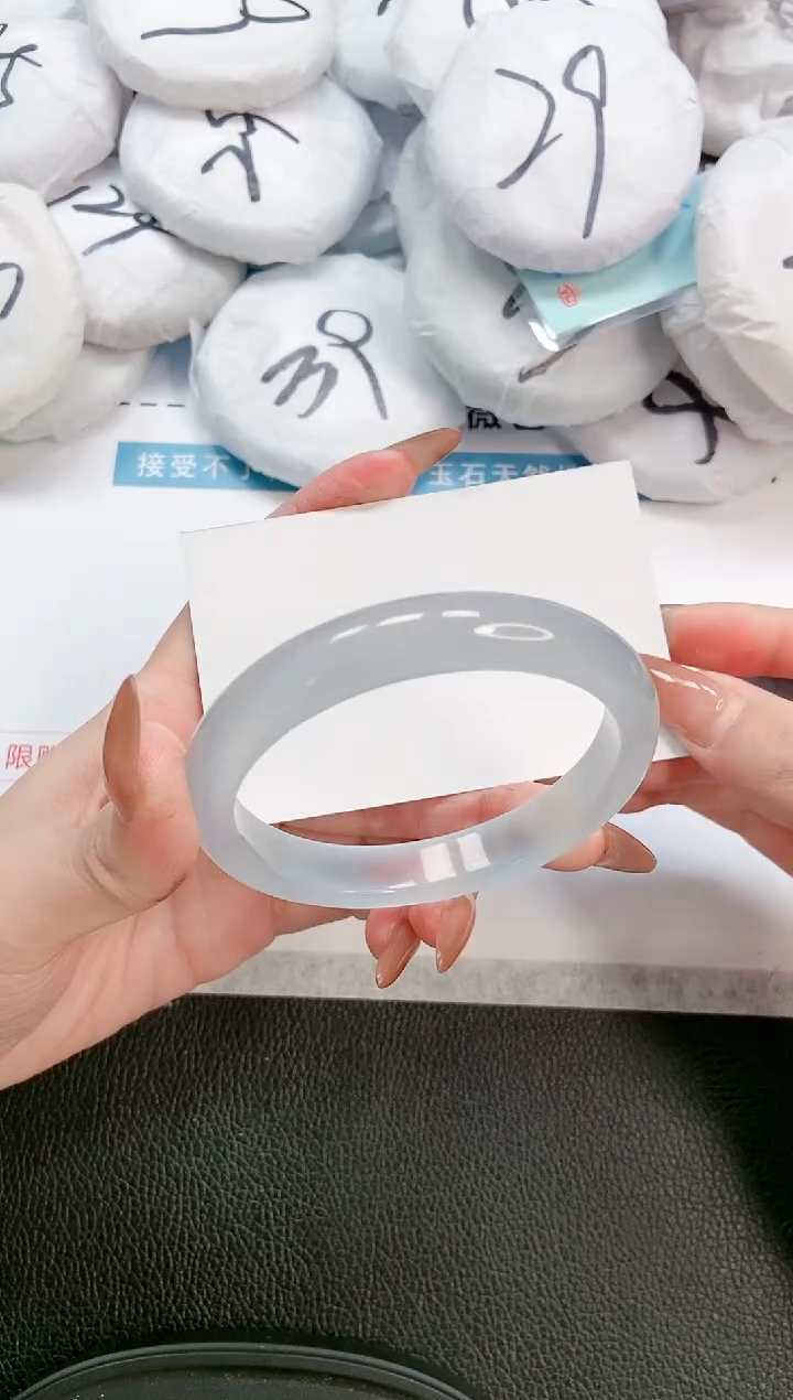 【闪购商品】石英质玉手镯未镶嵌 13L329-60