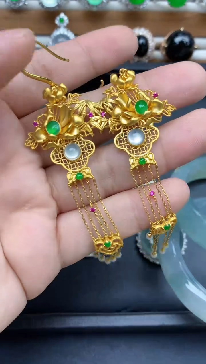 18K金镶嵌翡翠耳饰594-中国好珍宝