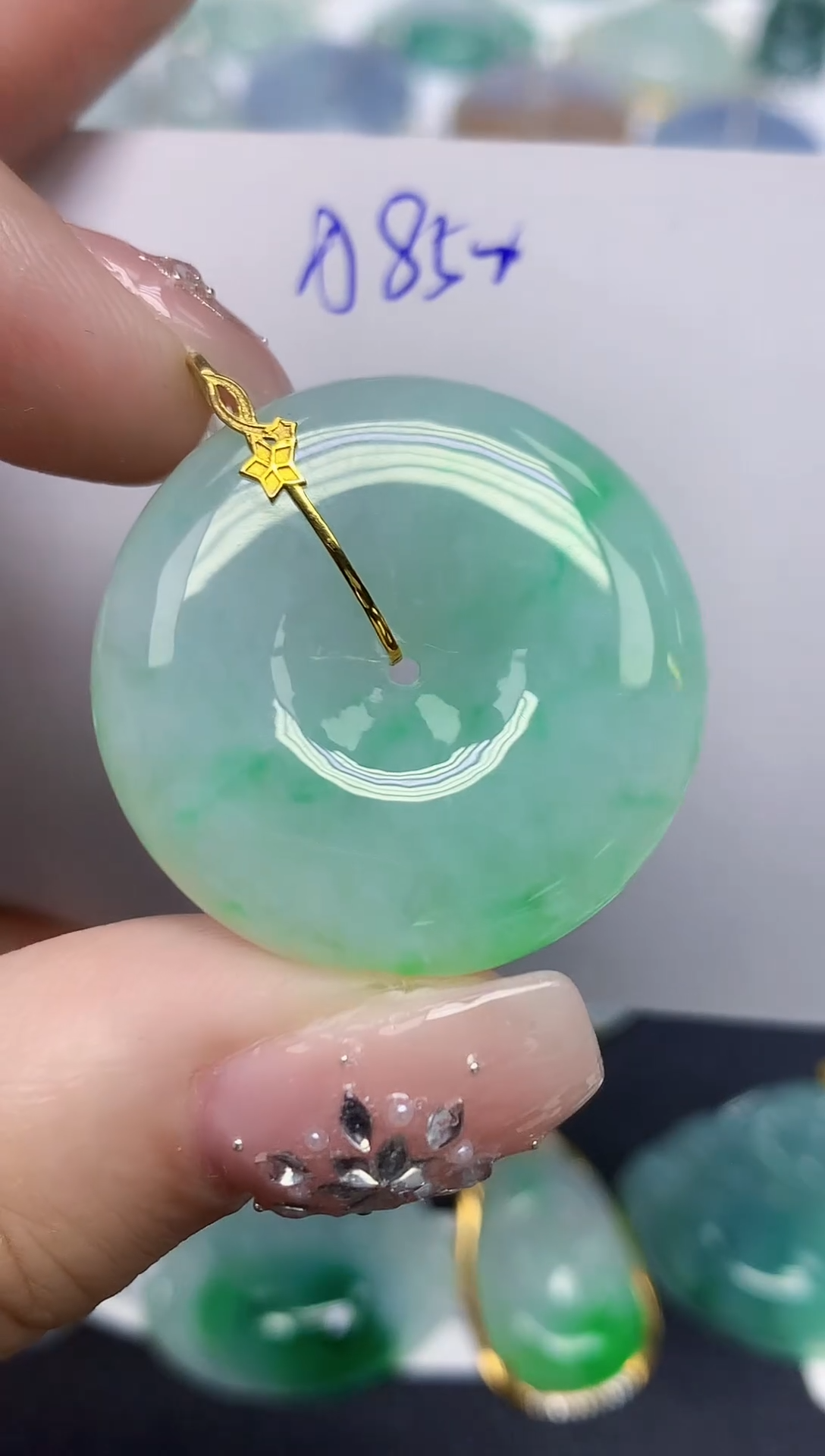 颈饰18K金镶嵌翡翠天然缅甸翡翠A货翡翠百元以上9元证书费自理