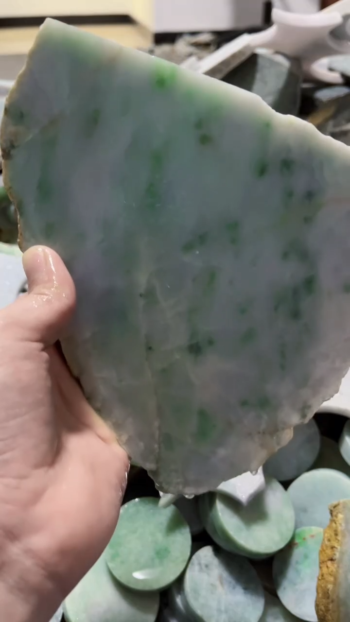 【闪购商品】翡翠挂件未镶嵌A货康壹024