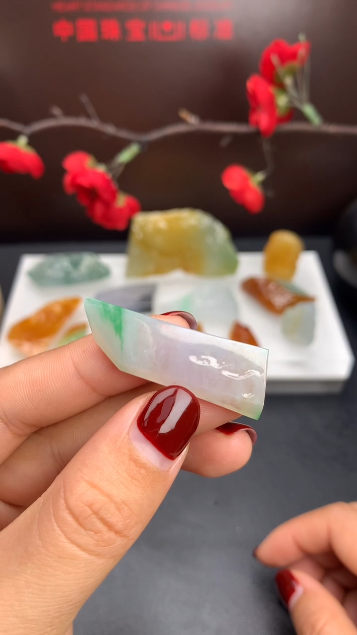 【闪购商品】定制翡翠未镶嵌          