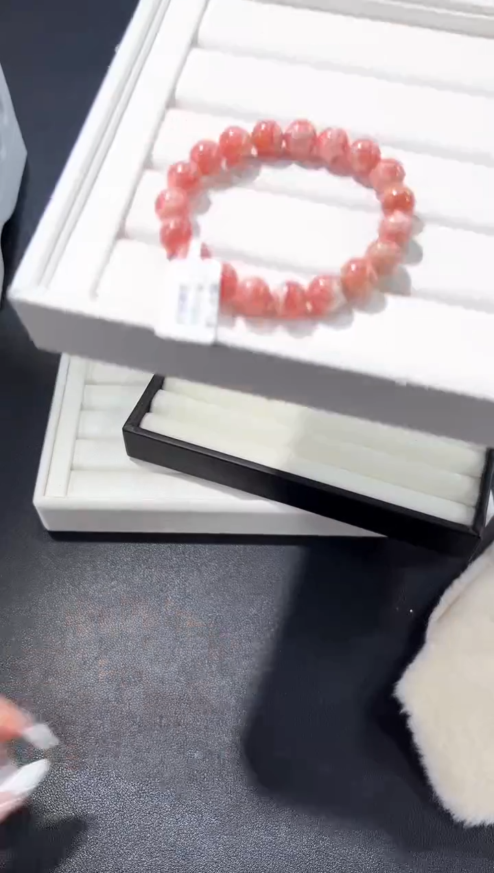 未镶嵌菱锰矿（红纹石）手串1p多样性发其一【1条】默认微瑕