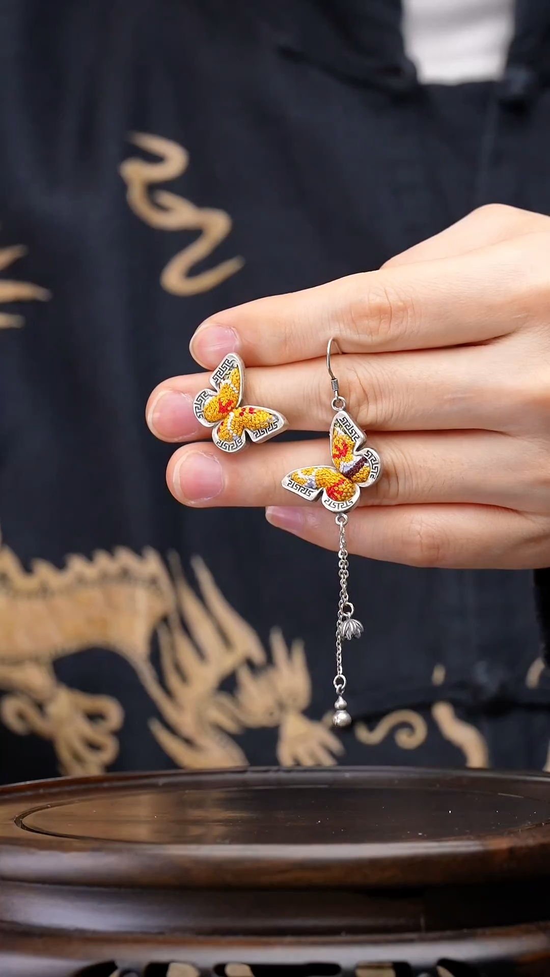 【闪购商品】刺绣黔东南苗族刺绣A851