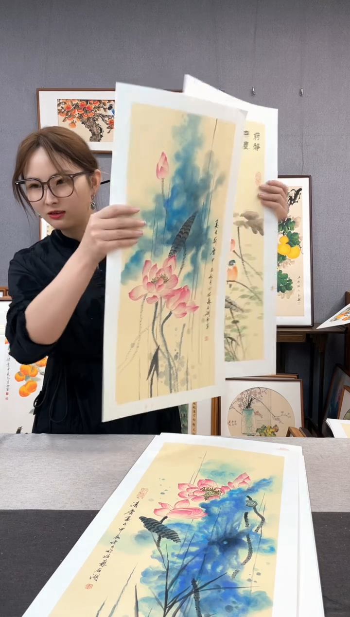 【闪购商品】国画王嘉诚-手绘带框作品-35*68-荷花