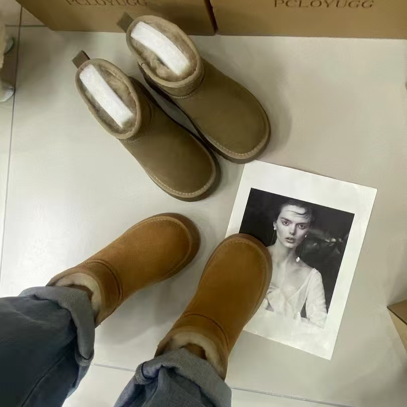 秋冬季保暖锁温厚底防滑休闲雪地靴