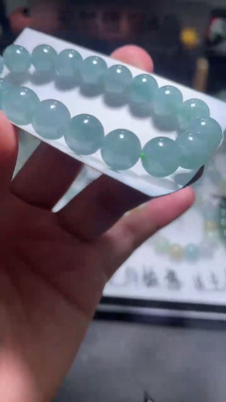 【闪购商品】翡翠手串未镶嵌翡翠