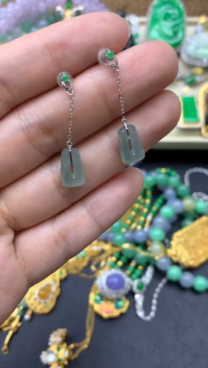 【闪购商品】翡翠耳饰18K金镶嵌130-中国好珍宝