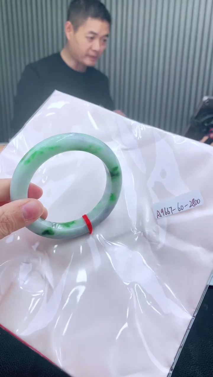 未镶嵌手镯翡翠111