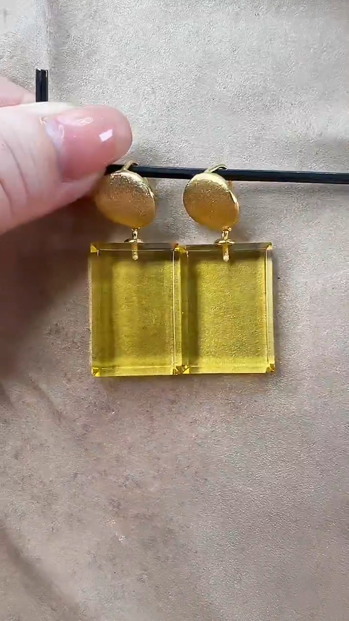 琥珀颈饰未镶嵌耳环