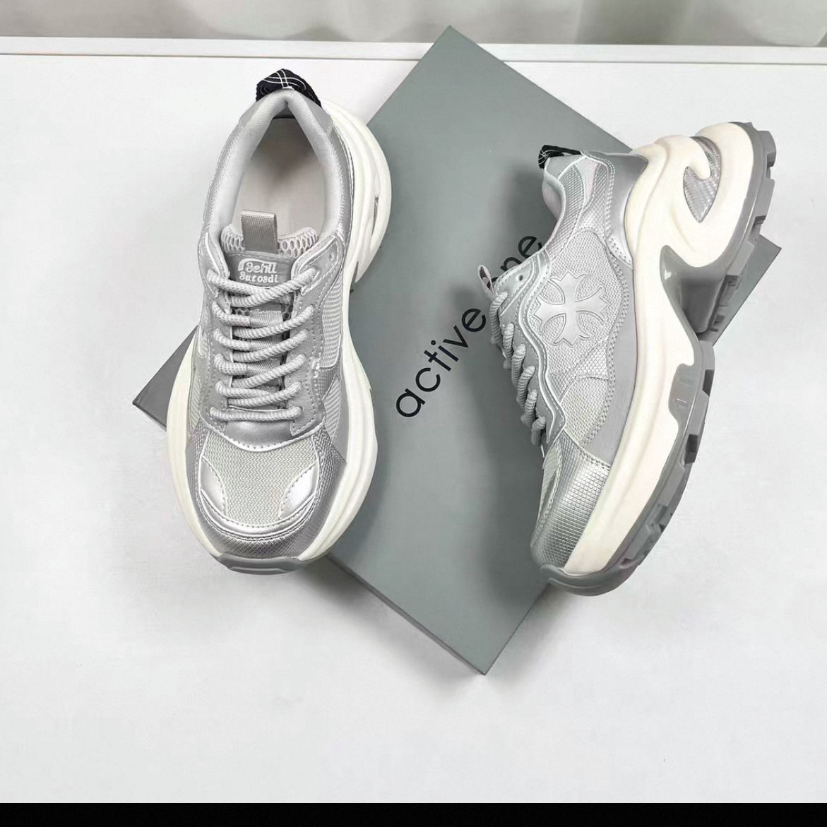 2025新爆款厚底休闲运动鞋女老爹鞋夏透气跑步鞋5Z-2651