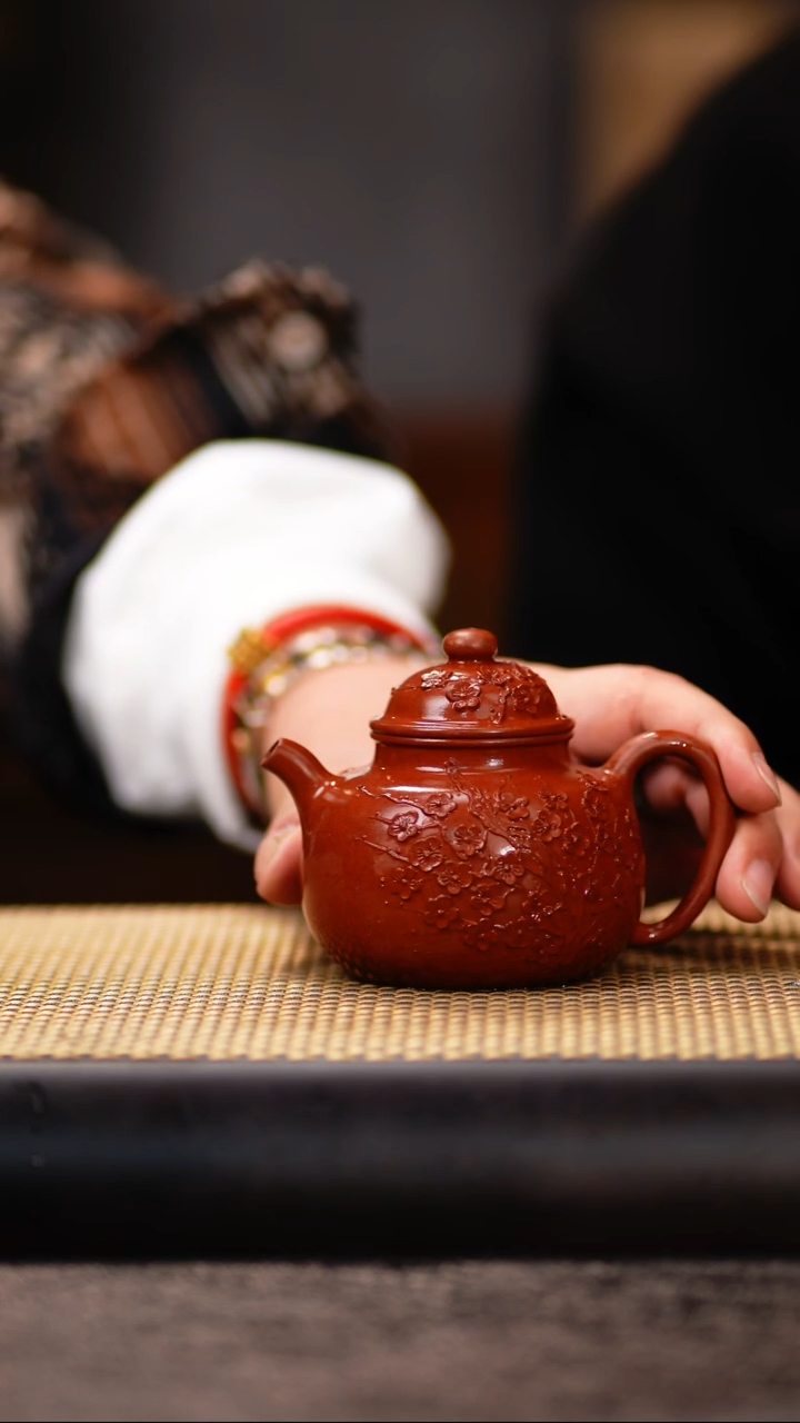 LJY109黑疾星梅竹双清高容天