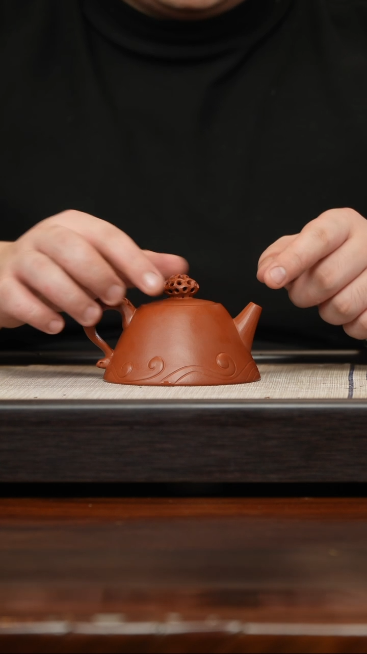 【闪购商品】紫砂茶壶朱泥惊涛监制