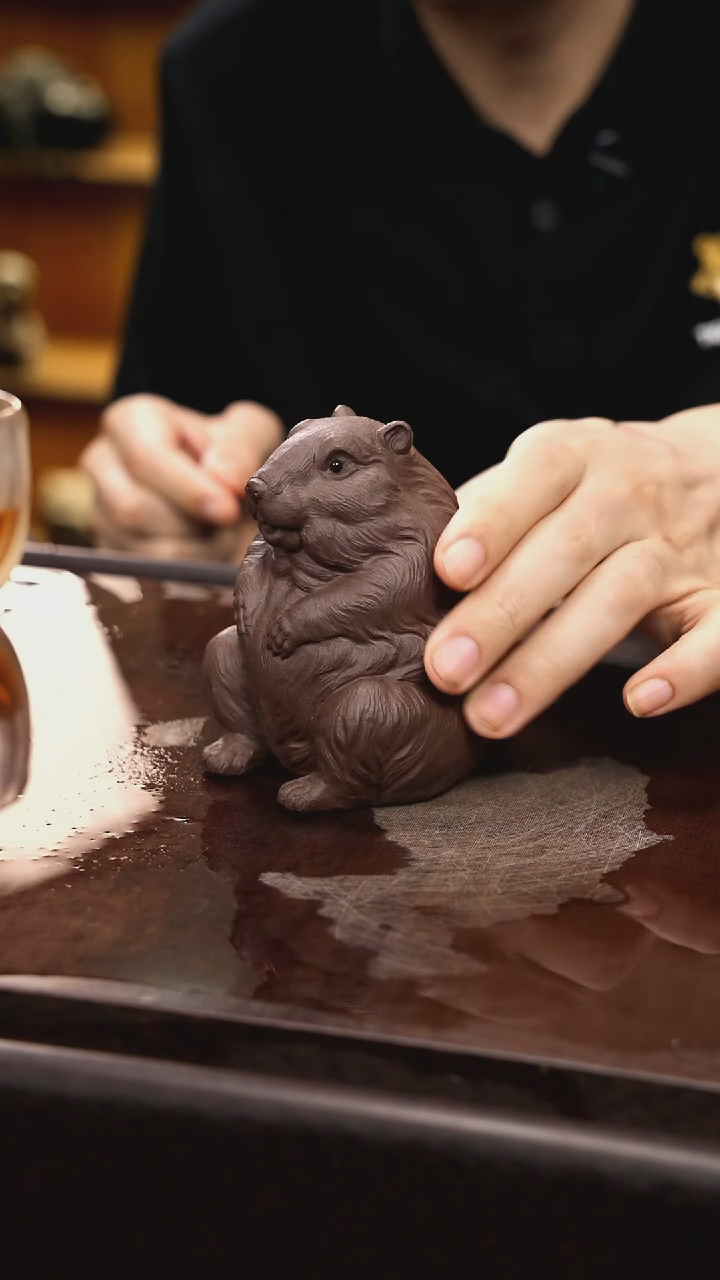 紫砂茶宠紫砂土拨鼠