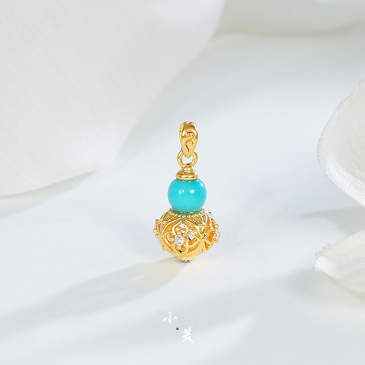 18K金美松花丝葫芦吊坠（多样性发货）G80373