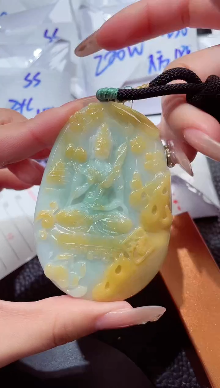 颈饰未镶嵌翡翠202612