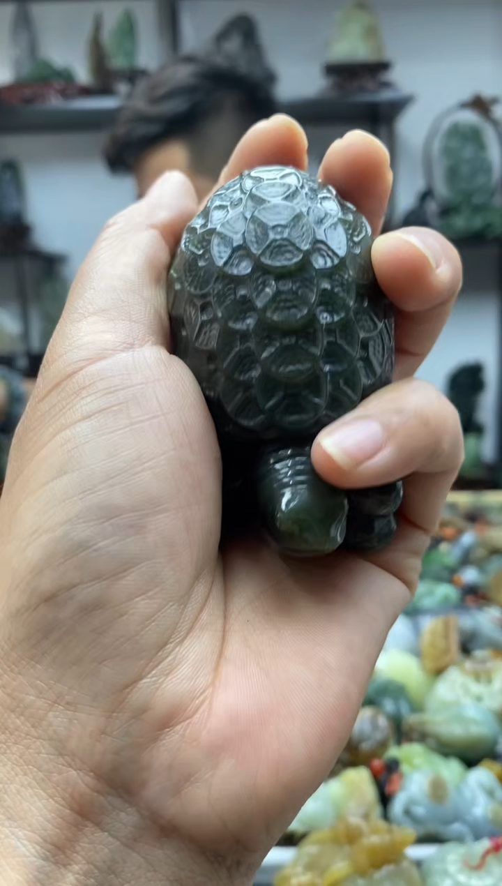 和田玉未镶嵌把件拍一发一，多样性发货