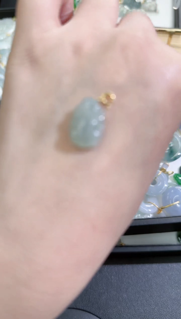 【闪购商品】翡翠颈饰18K金镶嵌250210163