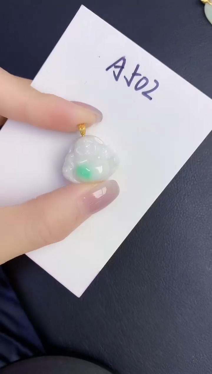颈饰未镶嵌翡翠缅甸天然翡翠A货