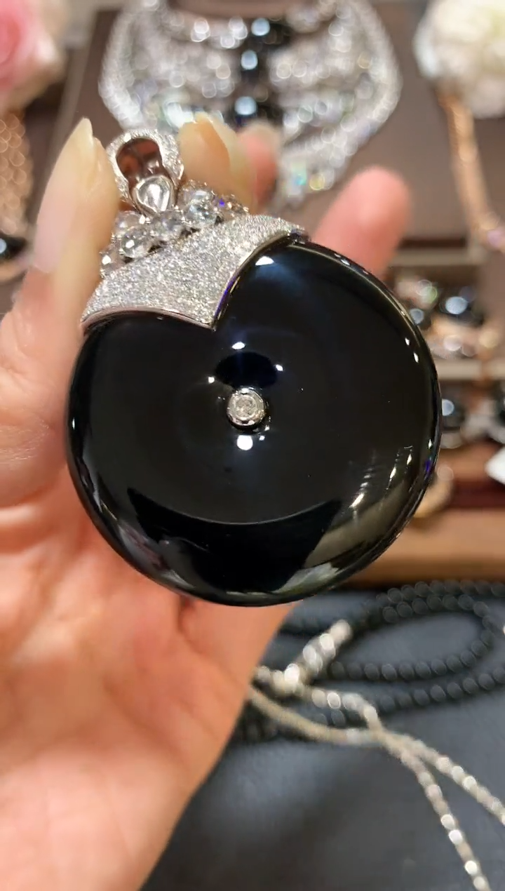 吊坠(不含链)18K金镶嵌翡翠田*m94 